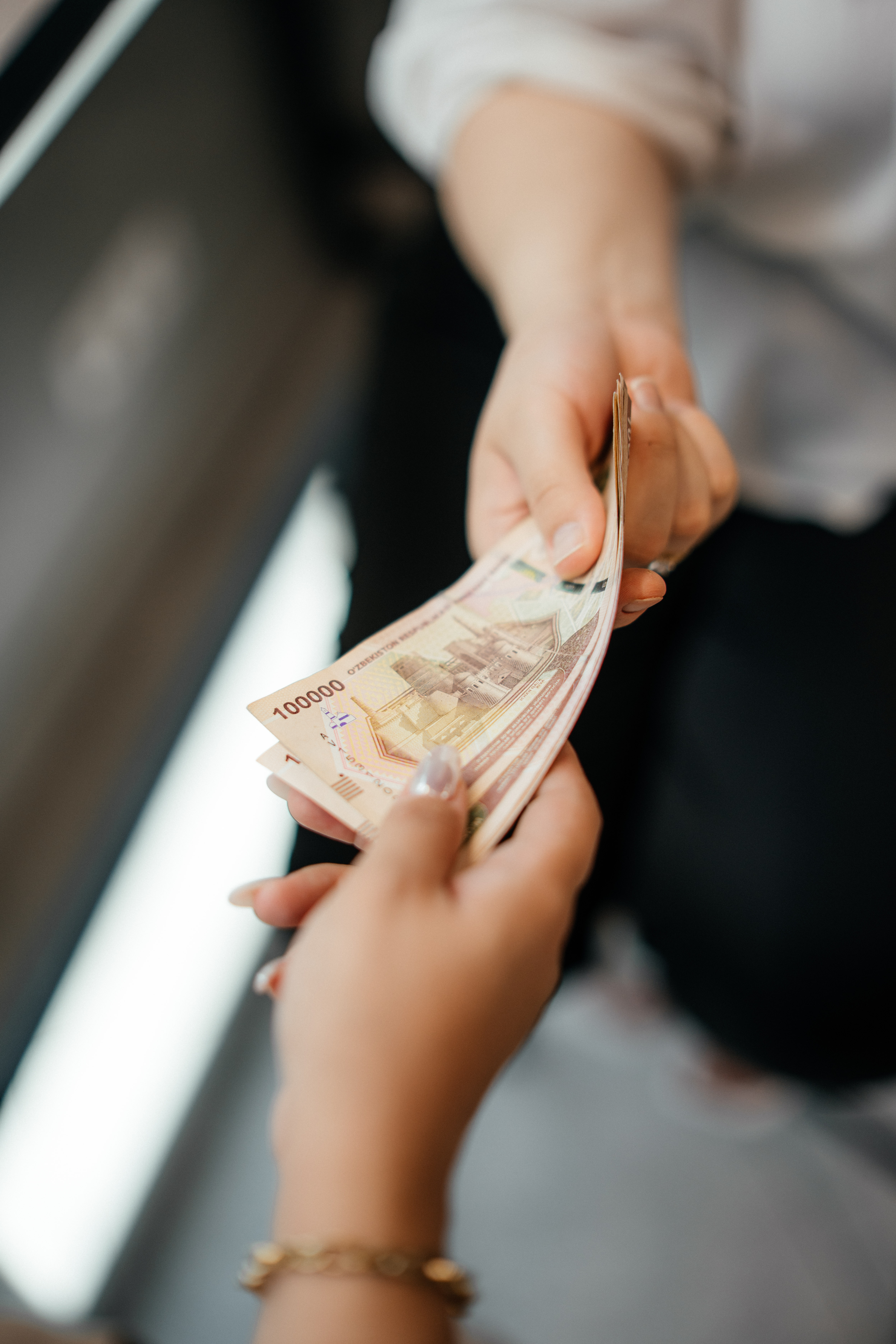 АО МФО “agat credit” выпустило корпоративные облигации с доходностью 27% годовых